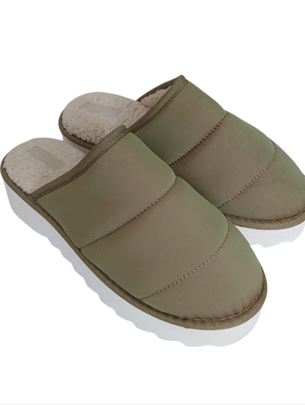 Maeve Anthropologie Puffy Platform Quilted Slippers M Irridescent Green Chunky